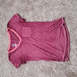 Maurices 24/7 tshirt size S